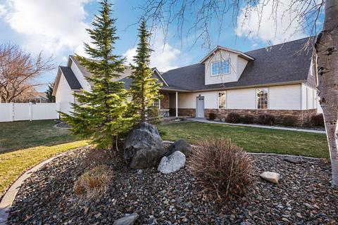 2298 Falling Star Loop, Post Falls, ID 83854 photo 3