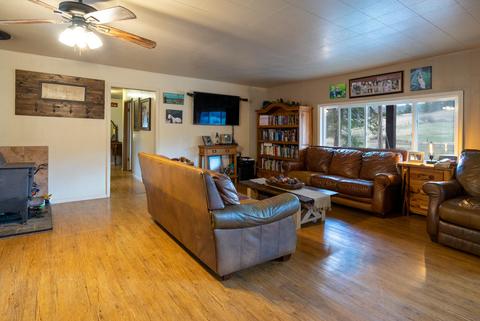 499 Johnston Rd, Plummer, ID 83851 photo 12