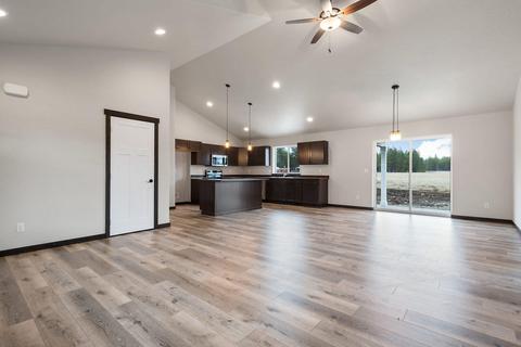 2161 E Yellow Pine Ave, Athol, ID 83801 photo 4