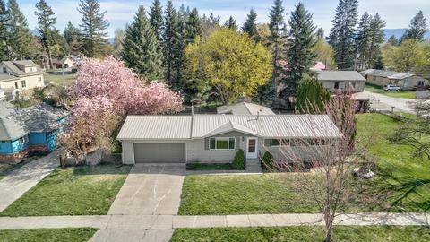 1115 Cedar St, Sandpoint, ID 83864 photo 1