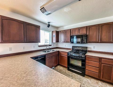 2461 N Sparrow Loop, Post Falls, ID 83854 photo 15