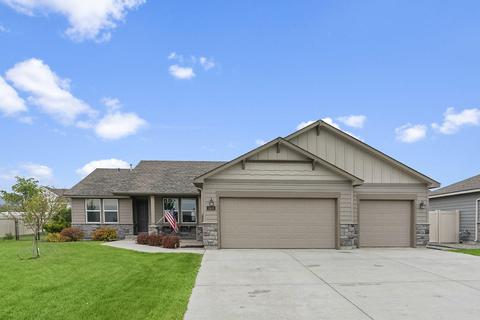 1410 E Bogie Dr, Post Falls, ID 83854 photo 1