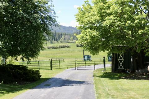 2980 S Sagle Rd, Sagle, ID 83860 photo 5