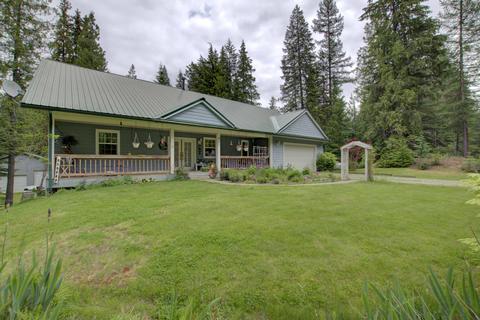 403 Fall Creek Rd, Naples, ID 83847 photo 1