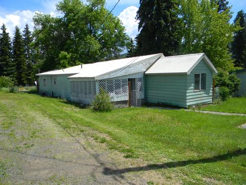 158 5th St, Plummer, ID 83851 photo 1