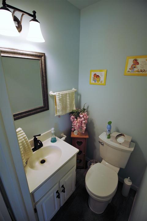 186 E Comeback Bay Ln, Sagle, ID 83860 photo 17