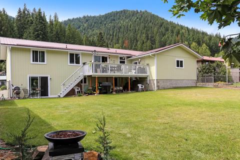 816 E Larch, Osburn, ID 83849 photo 37