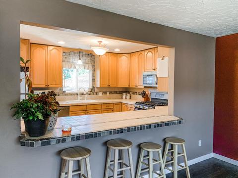 305 Fourth St, Pinehurst, ID 83850 photo 6