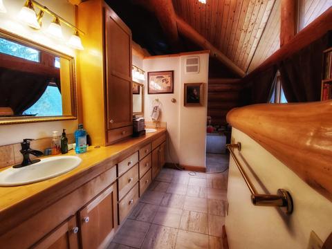 882 White Mountain Rd, Naples, ID 83847 photo 27