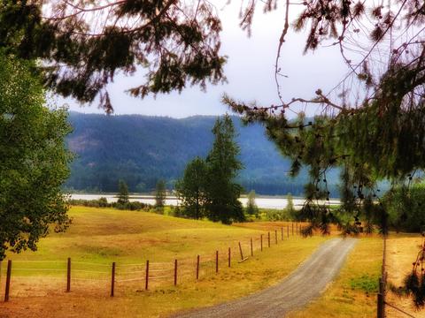 882 White Mountain Rd, Naples, ID 83847 photo 14