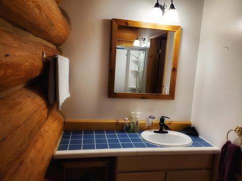 882 White Mountain Rd, Naples, ID 83847 photo 32