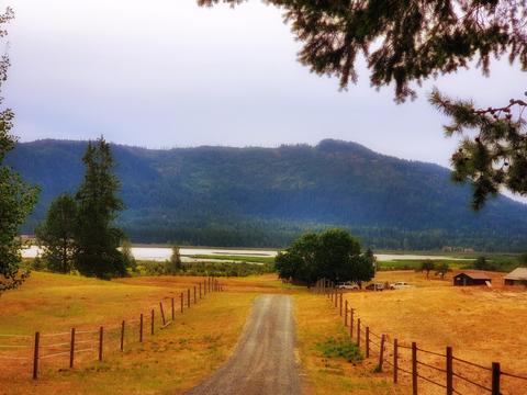 882 White Mountain Rd, Naples, ID 83847 photo 15