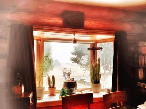 882 White Mountain Rd, Naples, ID 83847 photo 13