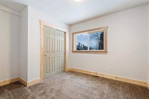 839 S Division St, Kellogg, ID 83837 photo 17