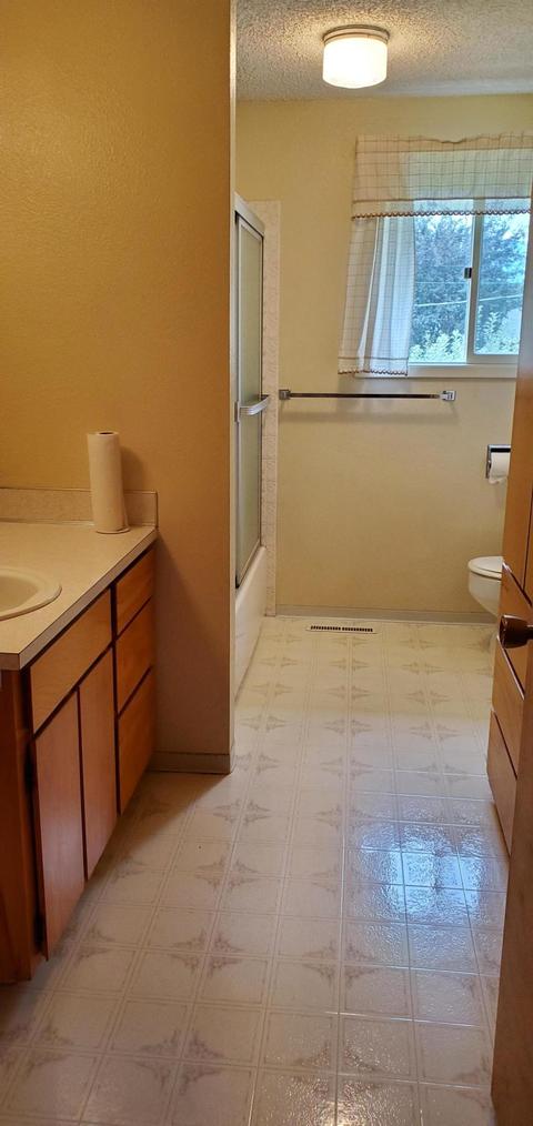 304 E 14th Ave, Post Falls, ID 83854 photo 5