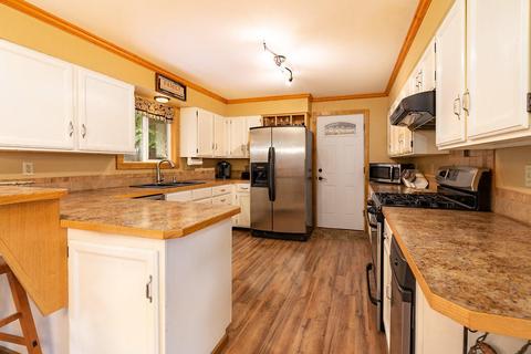 709 Larch Ave, Osburn, ID 83849 photo 19