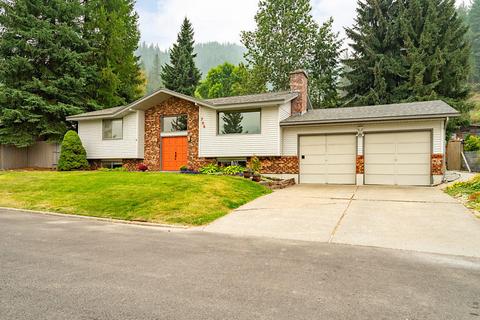 709 Larch Ave, Osburn, ID 83849 photo 2