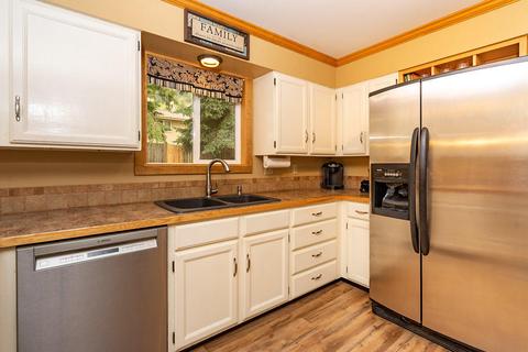 709 Larch Ave, Osburn, ID 83849 photo 20