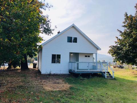411 E Jackson Ave, Priest River, ID 83856 photo 1