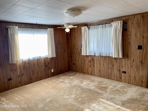 104 Main St, Pinehurst, ID 83850 photo 4