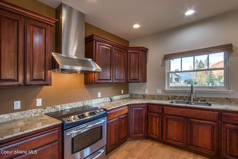 301 Opal Ct, Dover, ID 83825 photo 3