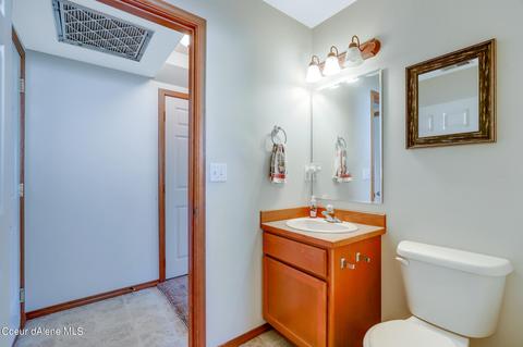 2494 N Sparrow Loop, Post Falls, ID 83854 photo 9