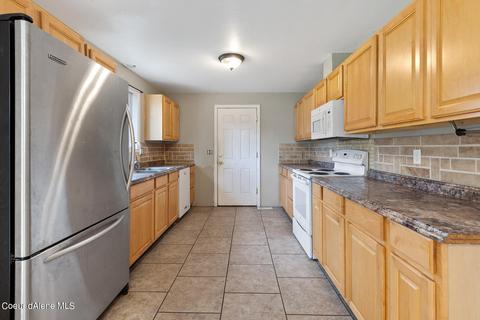 4845 E Royal Dr, Post Falls, ID 83854 photo 6