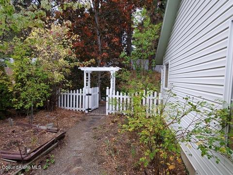 709 E Kokanee Dr, Post Falls, ID 83854 photo 11