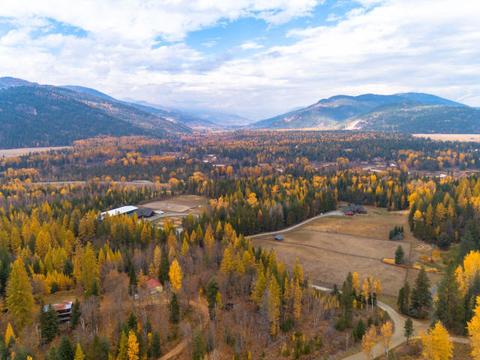 818 Shepherds Ln, Sandpoint, ID 83864 photo 4
