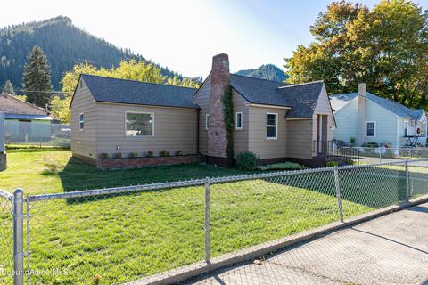 515 Chestnut Ave, Osburn, ID 83849 photo 3