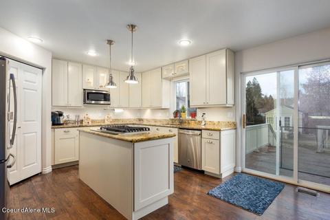 5536 E Marina Ct, Post Falls, ID 83854 photo 9