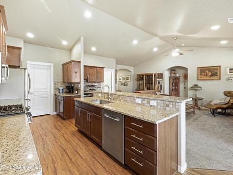 818 W Jenicek Loop, Post Falls, ID 83854 photo 4