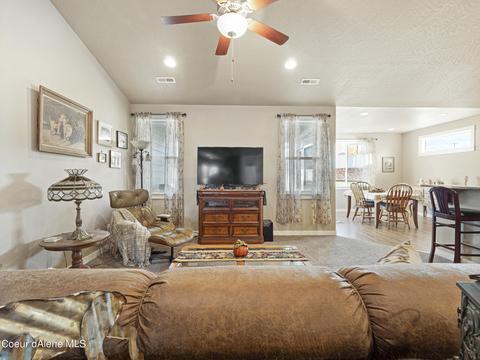 818 W Jenicek Loop, Post Falls, ID 83854 photo 8