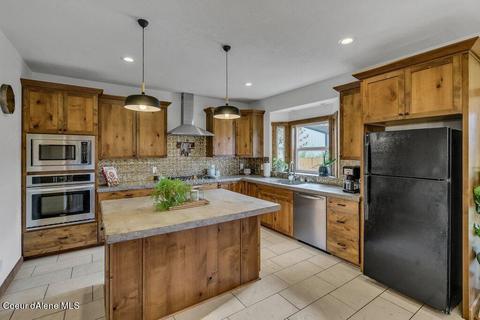 206 E 10th Ave, Post Falls, ID 83854 photo 11