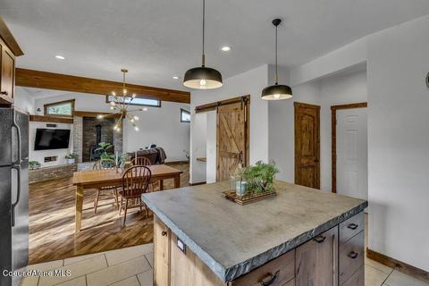 206 E 10th Ave, Post Falls, ID 83854 photo 13
