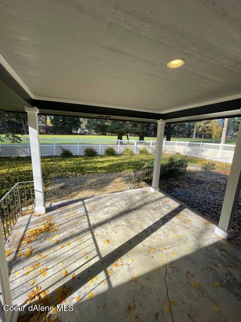 2035 E Avon Cir, Hayden, ID 83835 photo 9