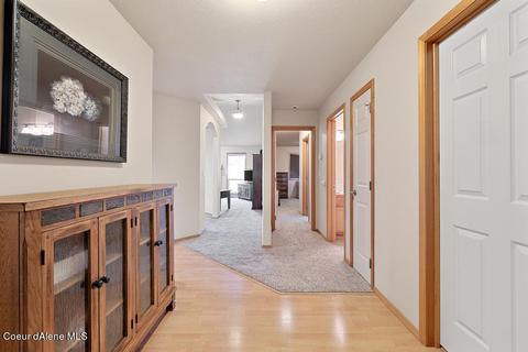 603 E Rainbow Ct, Post Falls, ID 83854 photo 9