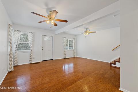 323 Pine St, Mullan, ID 83846 photo 9