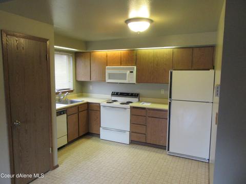 105 E Willow Tree Ln, Hayden, ID 83835 photo 5