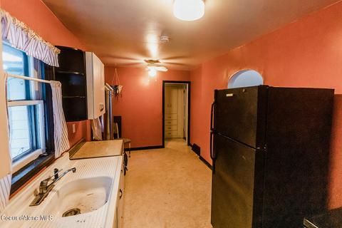 1023 Larch Ave, Osburn, ID 83849 photo 9