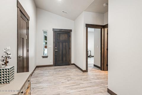 59 Shadow Mountain Rd, Sandpoint, ID 83864 photo 4