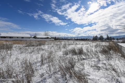 1850 E Poleline Ave, Post Falls, ID 83854 photo 11