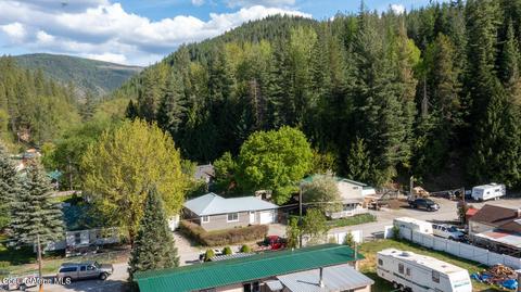807 B St, Pinehurst, ID 83850 photo 3