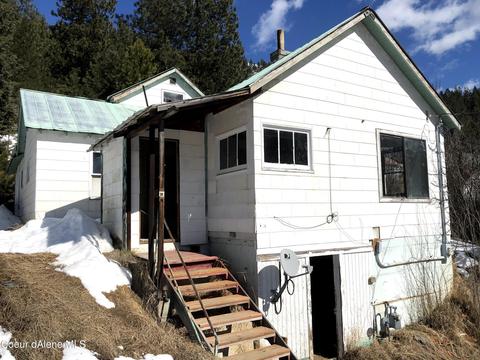 711 Pine St, Mullan, ID 83846 photo 1