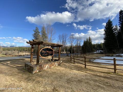 99 Summit Pl, Naples, ID 83847 photo 1