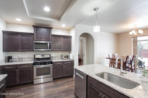 1696 N Viking Loop, Post Falls, ID 83854 photo 9