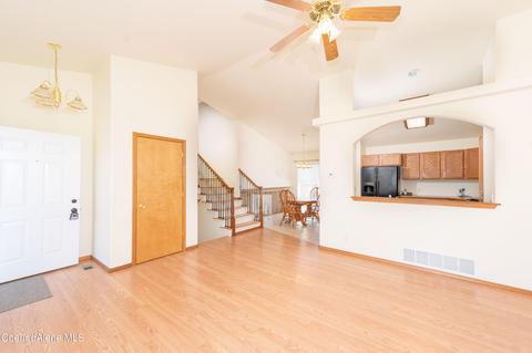 1375 E Stoneybrook Loop, Post Falls, ID 83854 photo 9