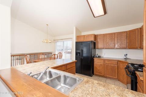 1375 E Stoneybrook Loop, Post Falls, ID 83854 photo 8