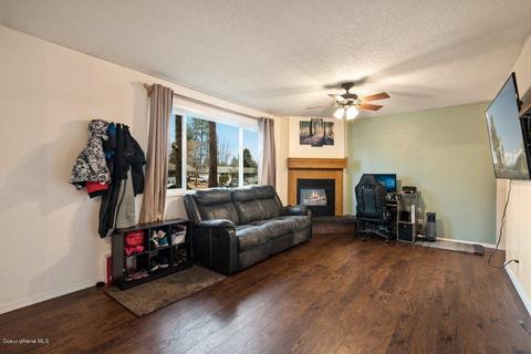 504 E 19th Ave, Post Falls, ID 83854 photo 4