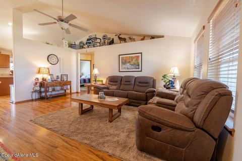 2748 E Limestone Ave, Post Falls, ID 83854 photo 3